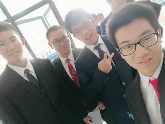 集体2.jpg
