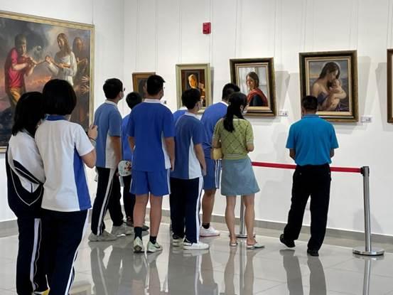 艺术盛宴 2021城市的文化精神 一带一路国际美术家联盟丝路绘画艺术展正式开幕 深圳北理莫斯科大学